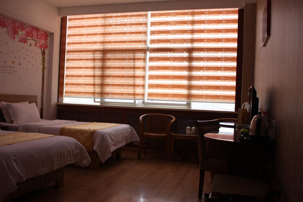 Qingdao Hongyun Jiahe Business Hotel Eksteriør bilde